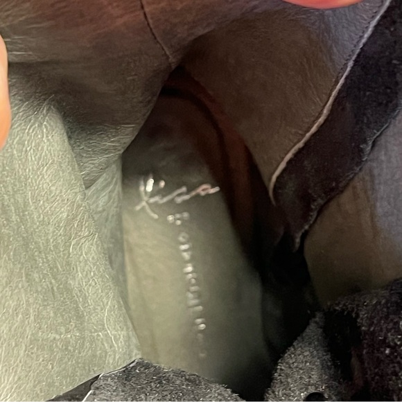 Lisa for Donald J Pliner Size 6-1/2 Leather Open Toed Boots. Like New Condition - Picture 8 of 9